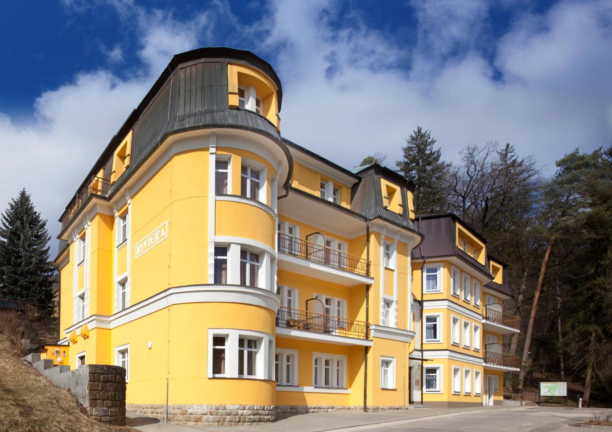 Riviera Hotel Luhačovice Exterior foto